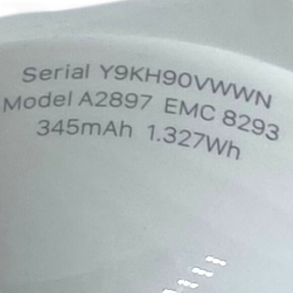 Genuine Apple Airpods 3rd Generation Model Case and Cover - Picture 7 of 7